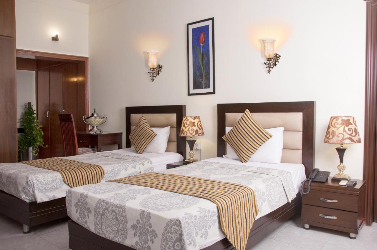 Royal Elegance Hotel Lahore Eksteriør bilde