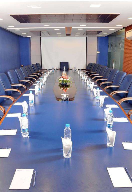 Royal Elegance Hotel Lahore Eksteriør bilde