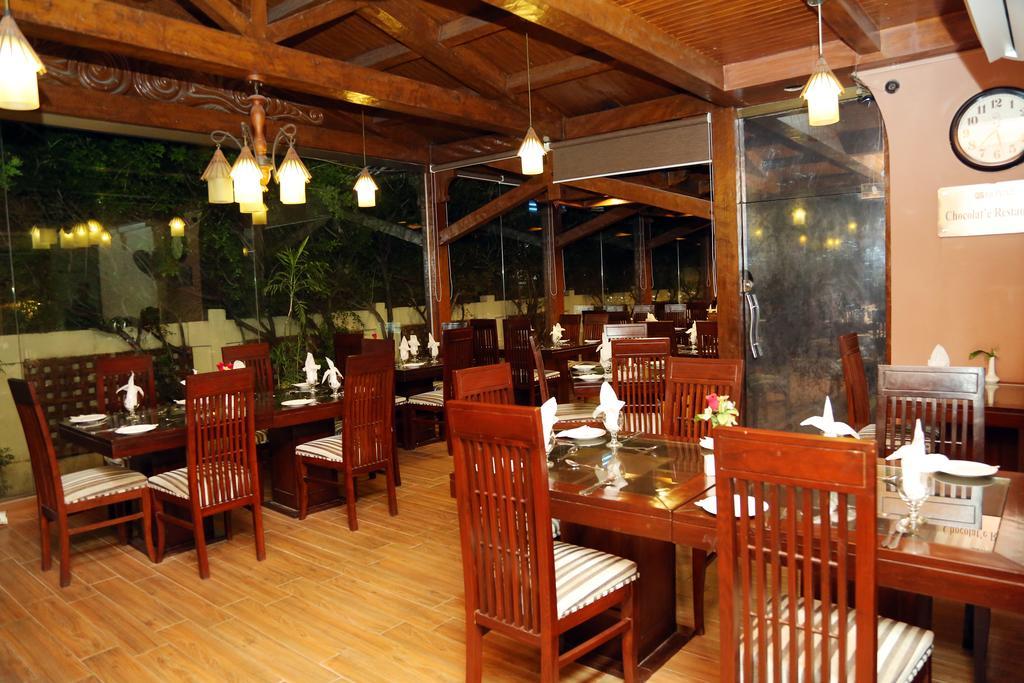 Royal Elegance Hotel Lahore Eksteriør bilde